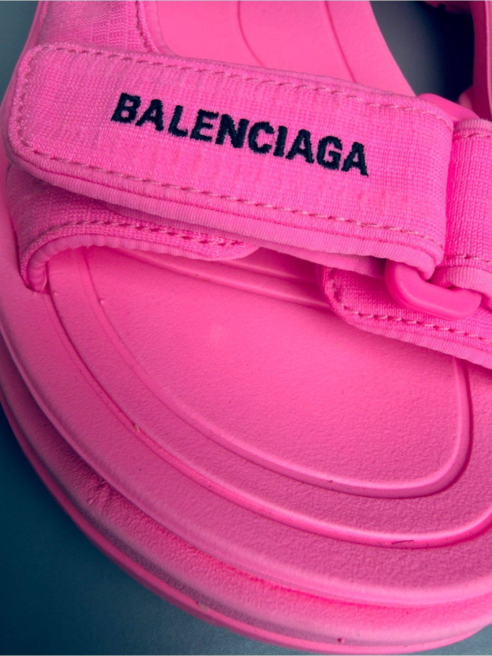 BALENCIAGA Tourist Sandal - Picture 11 of 15